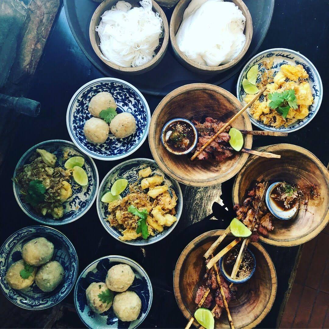 Err Urban Rustic Thai