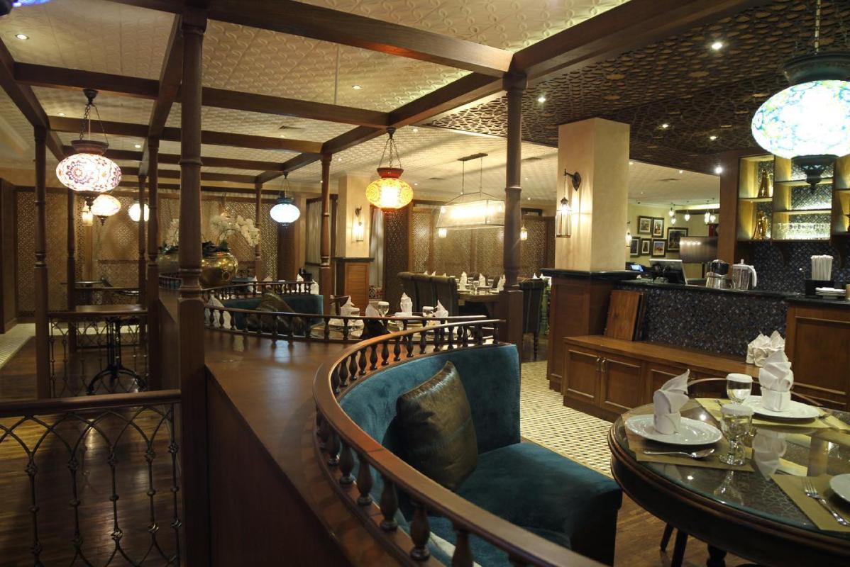 Al Jazeerah Signature Restaurant & Lounge