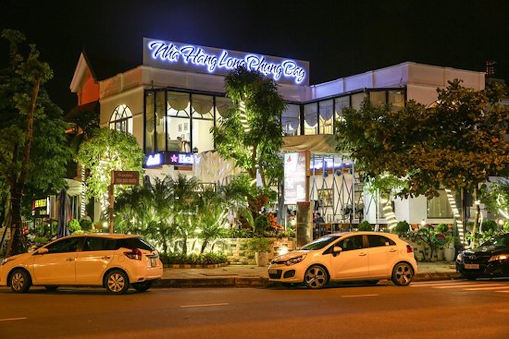 Long Phung Bay Restaurant