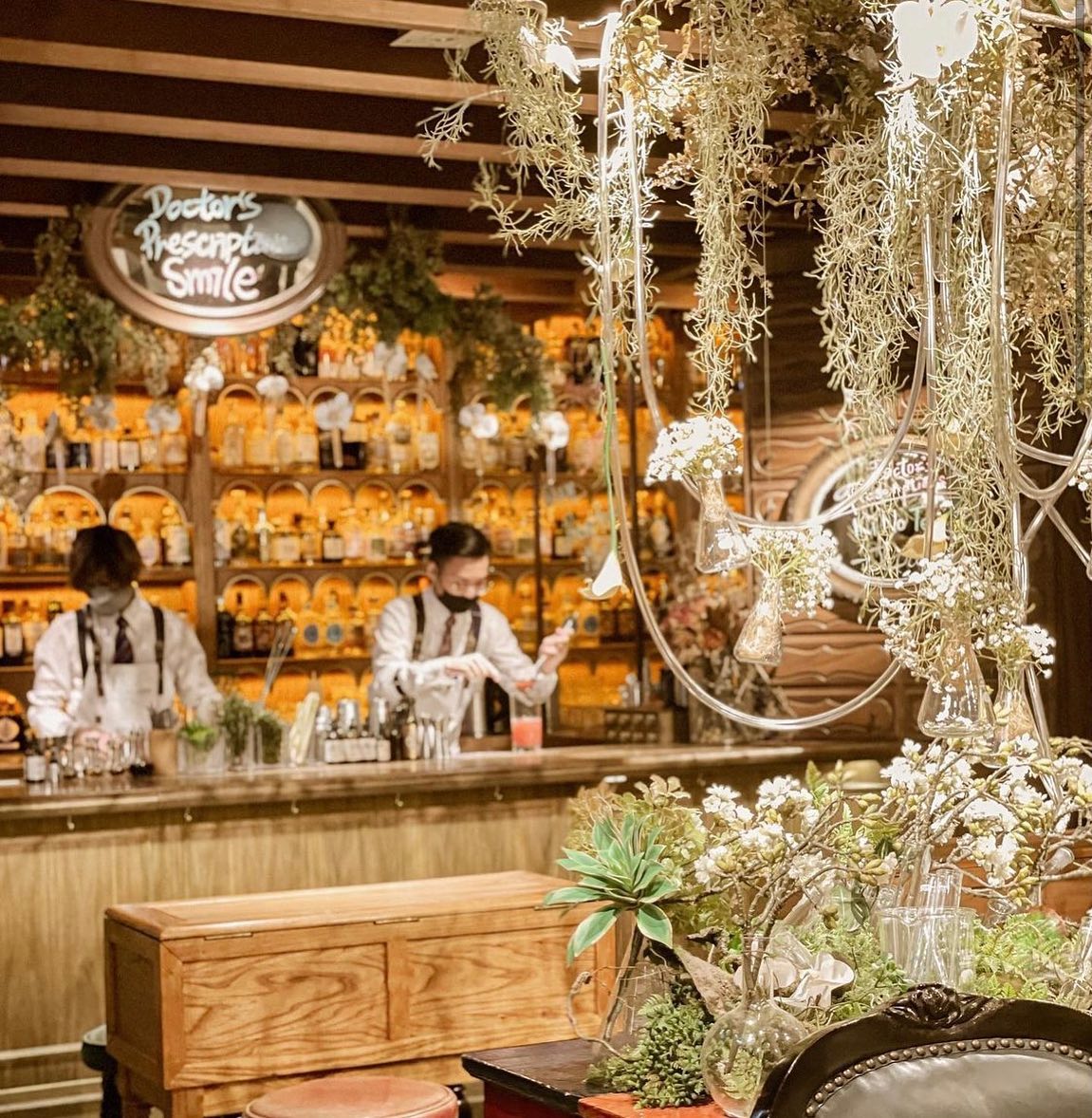 DR. FERN'S GIN PARLOUR