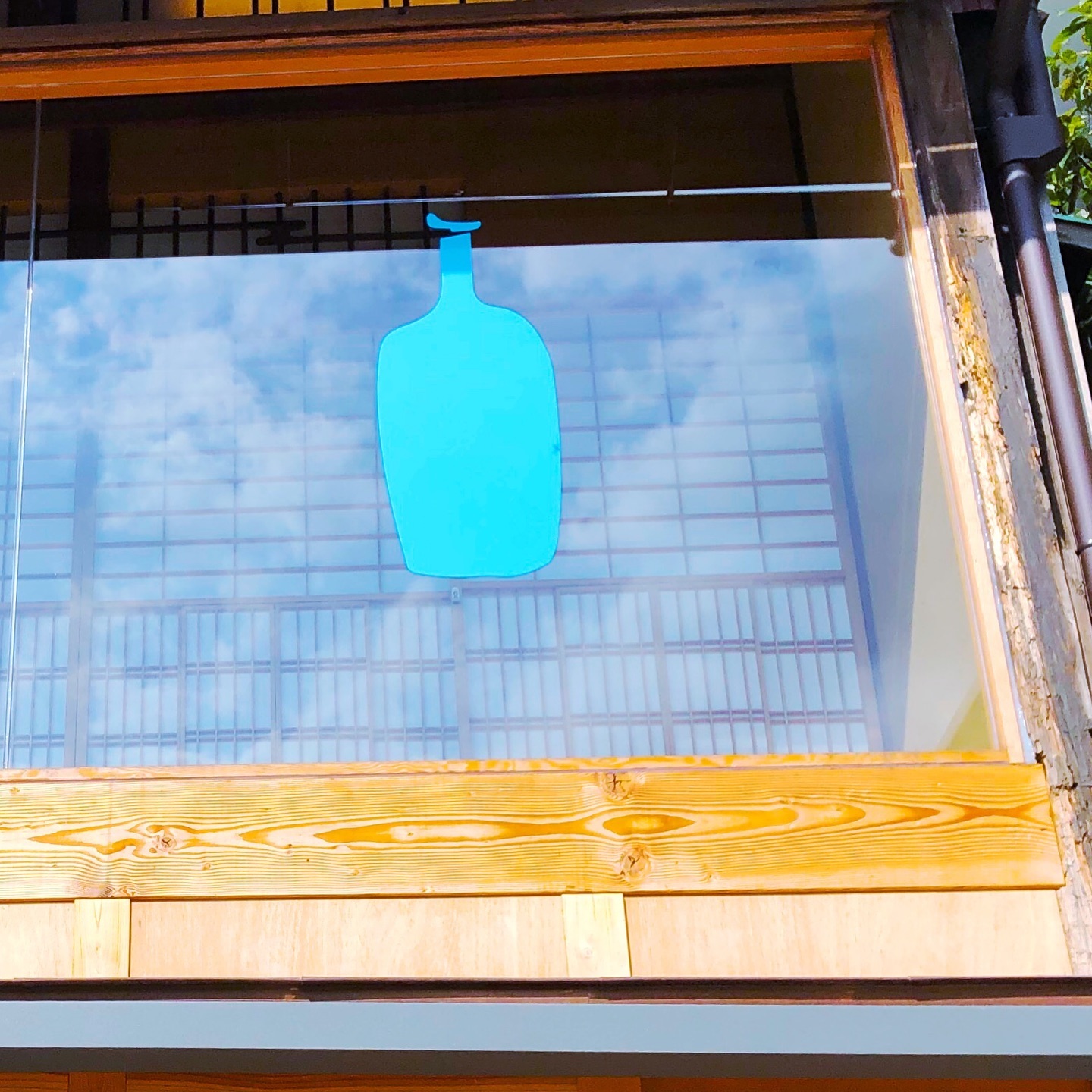 Blue Bottle Coffee 